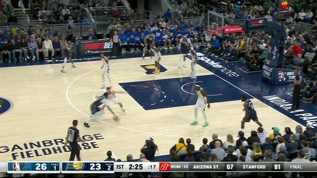 潇洒的背后运球！欧文急停晃出破绽中距离得手