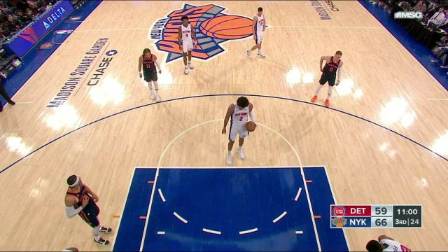  NBA常规赛：活塞vs尼克斯第3节英文原声回放