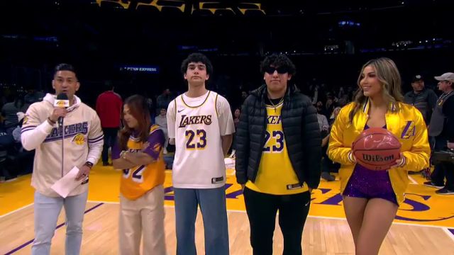 NBA常规赛：开拓者vs湖人第3节英文原声回放