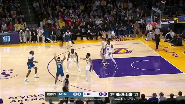 NBA常规赛：森林狼vs湖人第3节英文原声回放