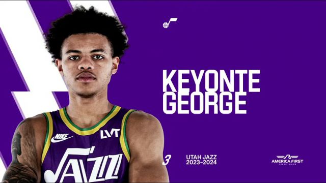 NBA常规赛：黄蜂vs爵士第3节英文原声回放