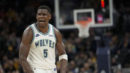 《TOP时刻》【原声】8日NBA十佳球 爱德华兹逆天封盖杀死比赛 戈登旱地拔葱霸气补扣点燃全场