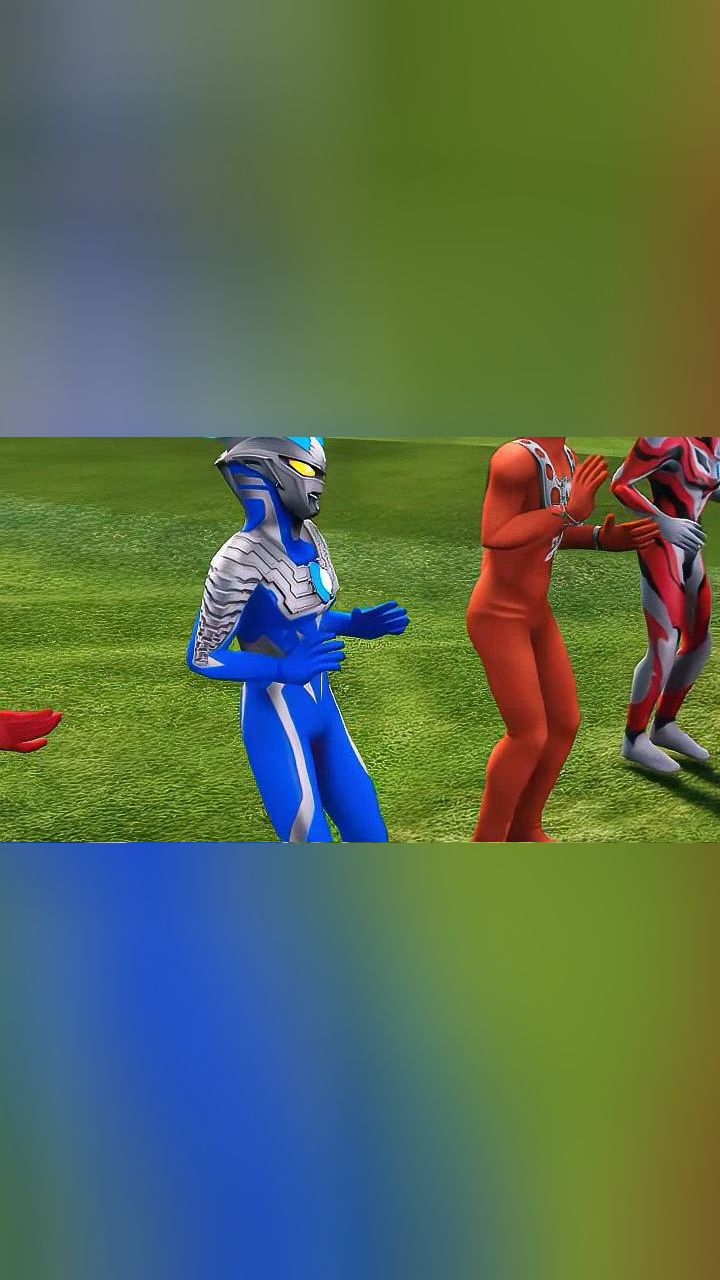 奥特战士被冻成了冰块