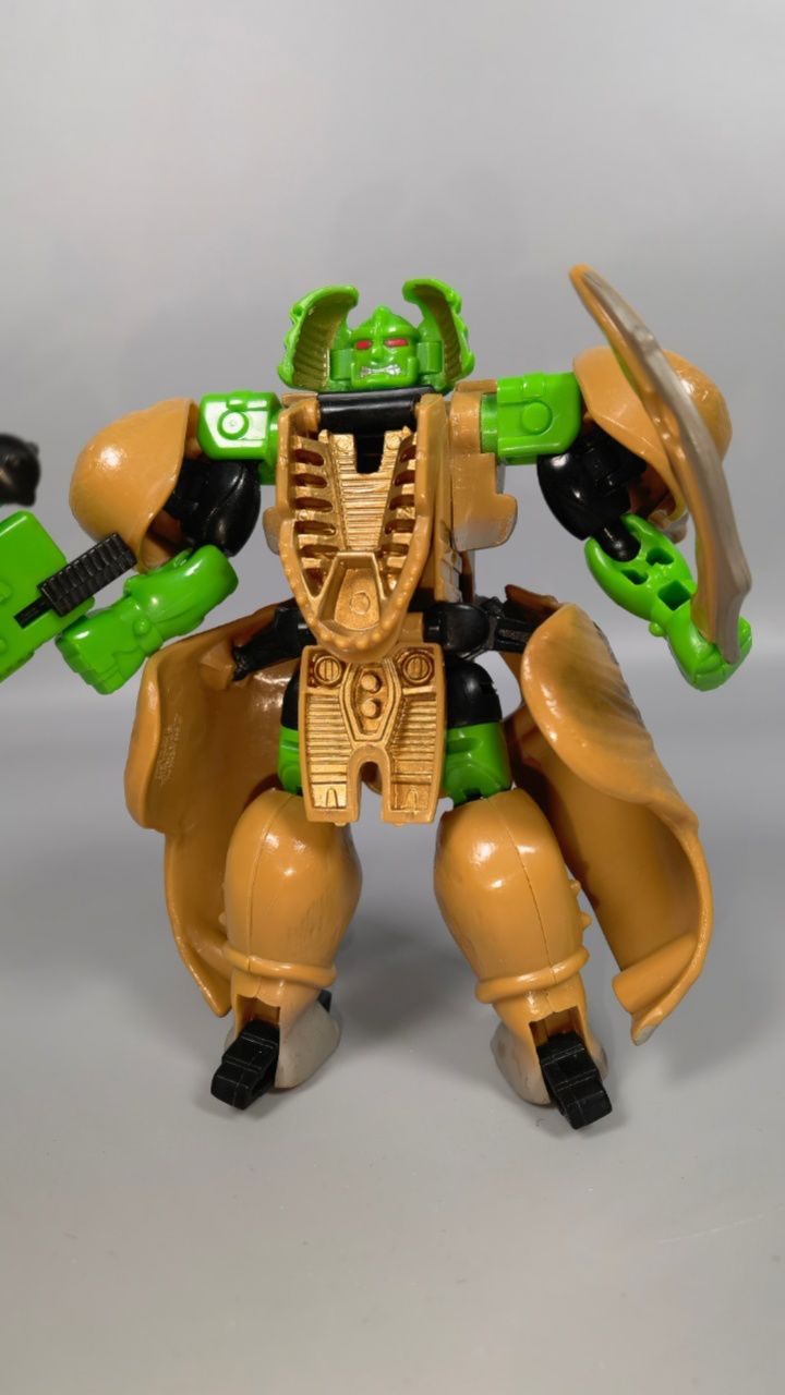 变形金刚 超能勇士 世界初犀牛勇士