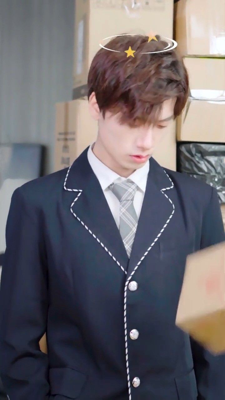 知树学长帮我把菜鸟裹裹的快递都搬回家啦!