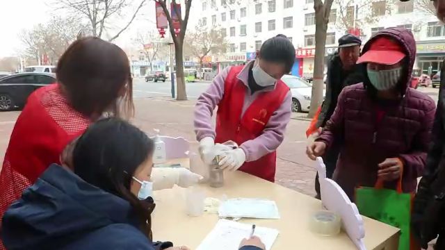 滨州市沾化区:“烟头换鸡蛋” 换出文明好习惯