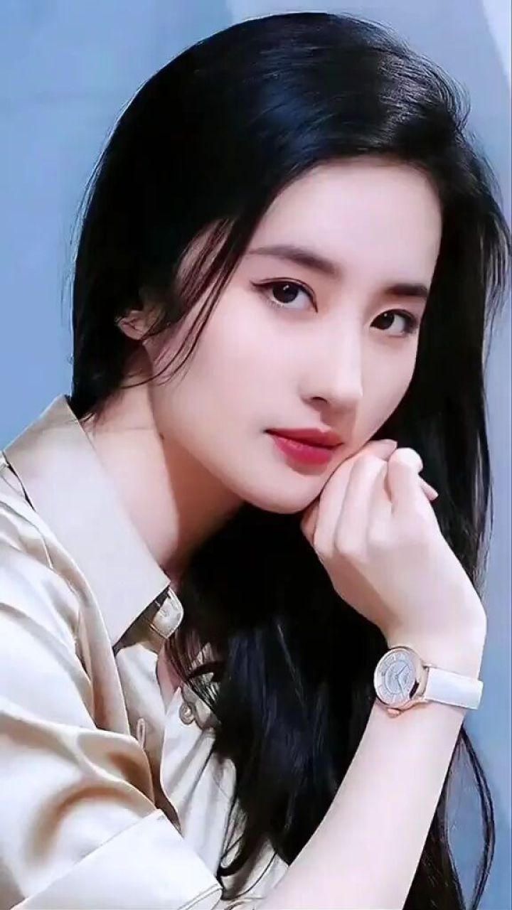 美女明星刘亦菲