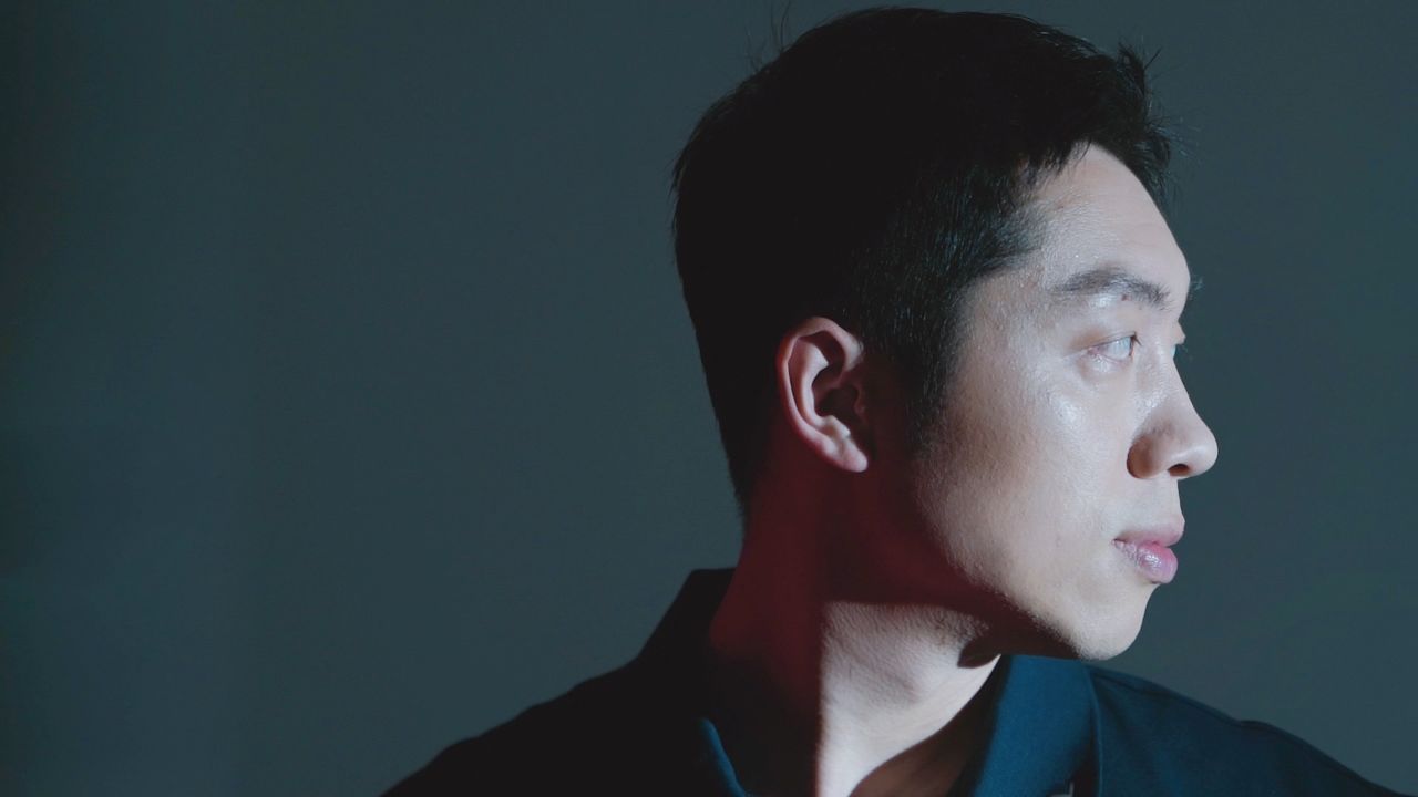 棱角分明,轮廓立体,"人民艺术家"许昕很酷,很帅气