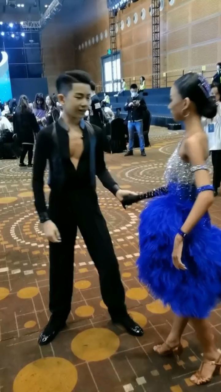 墨茉组合赛前准备