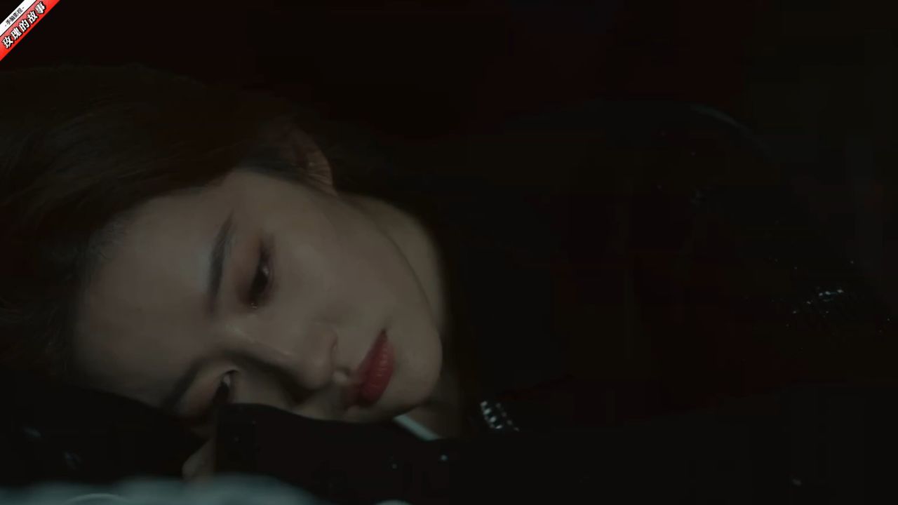 女孩第一次失恋后,竟然三更半夜把电话打给了母亲,结果遭到怒骂#玫瑰