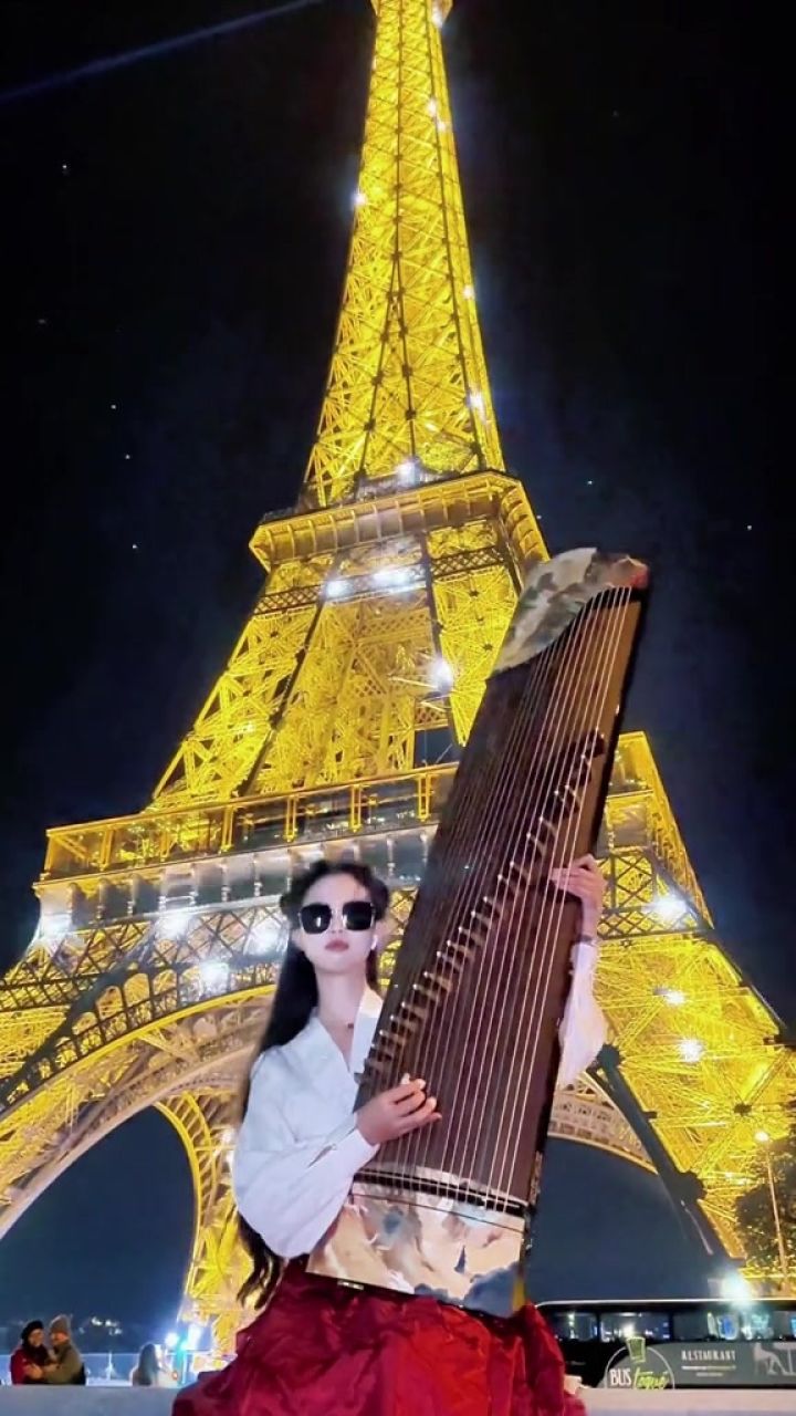 巴黎#音乐就要这么玩#碰碰彭碰彭#古筝#埃菲尔铁塔