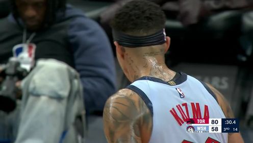 《NBA全场集锦》【回放】NBA常规赛：猛龙vs奇才第3节英文原声回放