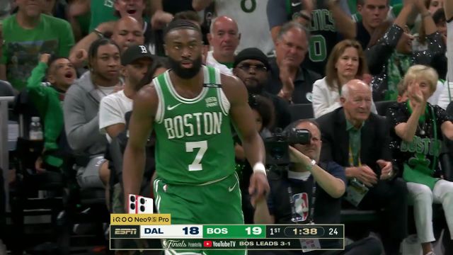 瞬间打崩对手 凯尔特人轰出9-0小高潮扩大分差
