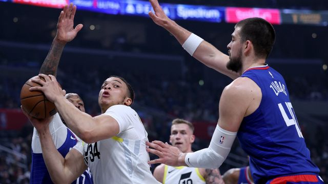 小肯尼斯-洛夫顿vs快船集锦 爆砍27+9+8率队取胜