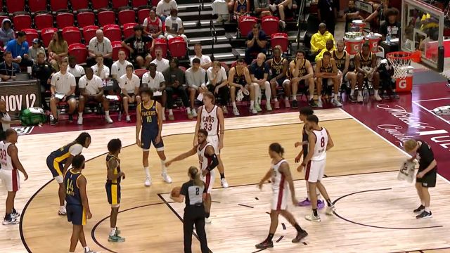 NBA夏联：骑士力克步行者 南斯两记关键三分杀死比赛