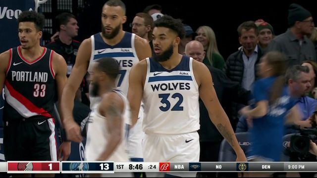 没有什么能够阻挡！唐斯突破抛投命中2+1