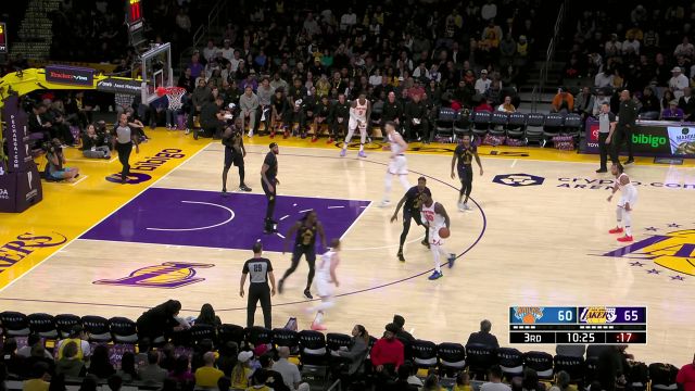 在你头上暴扣！哈尔滕施泰因点飞浓眉在其头上霸气灌筐