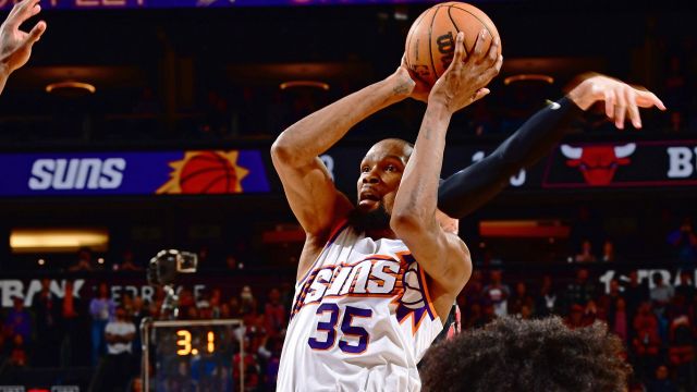 公牛113-115太阳 杜兰特死神镰刀出鞘主场率队完成23分逆转