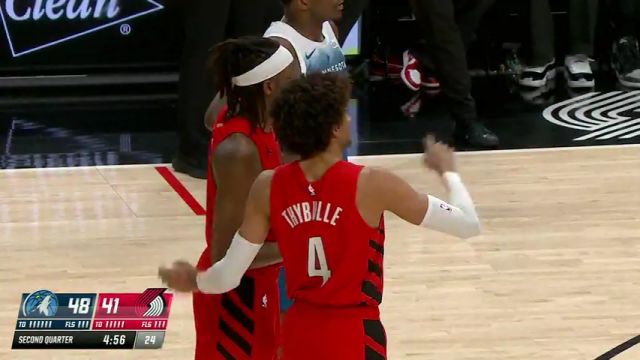 NBA常规赛：森林狼vs开拓者英文原声全场回放