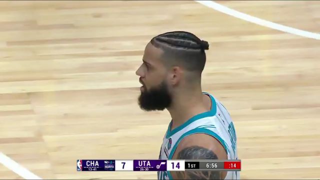 NBA常规赛：黄蜂vs爵士第1节英文原声回放