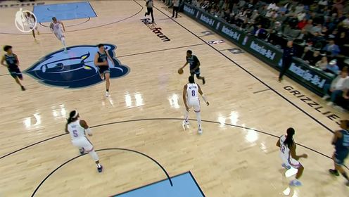 《NBA全场集锦》制霸内线的高度！扎克-伊迪篮下空接双手暴扣无人可挡