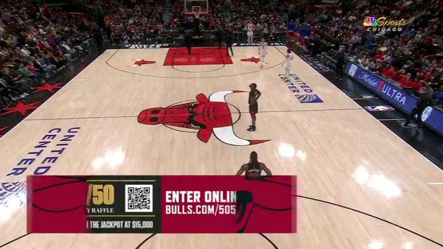 NBA常规赛：尼克斯vs公牛第3节英文原声回放
