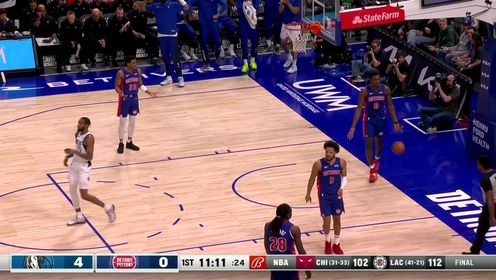 《NBA全场集锦》玩的就是出其不意！小德里克-琼斯抢断造成2+1