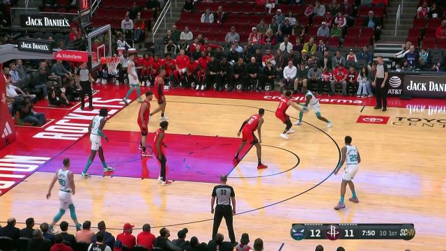 回顾火箭vs黄蜂交战记录 两只青年军能擦出怎样的火花