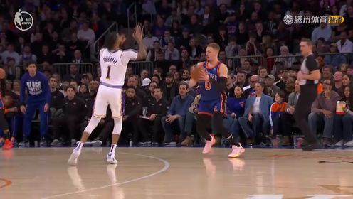 《NBA全场集锦》兵不厌诈！迪文琴佐连续假动作点飞拉塞尔飚中三分