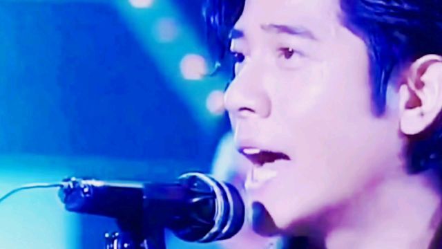 郭富成,许志安,吴奇隆,刘德华1994年同台演唱《兰花草》太经典