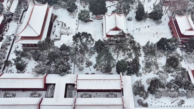 九嶷山景区雪景美如画