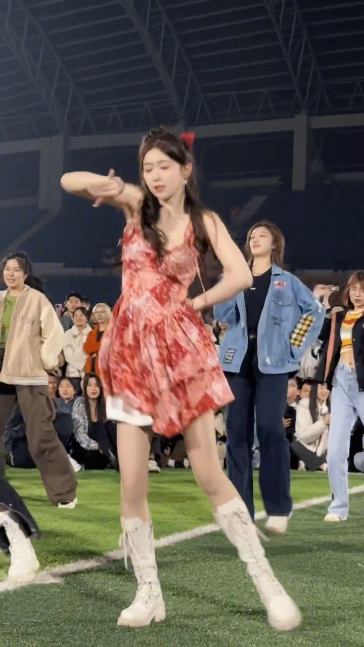 apink的歌再战100年!