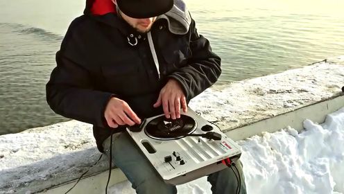 DJ Andrew - Scratch & Travel (Raiden Fader, Vestax Handy Trax)