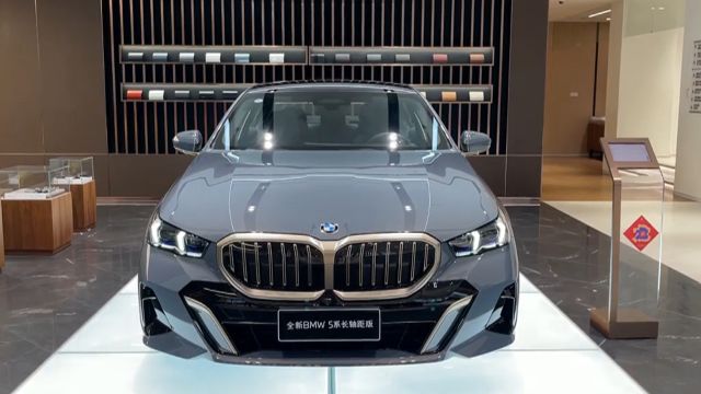 全新BMW5系体验活动在津举行