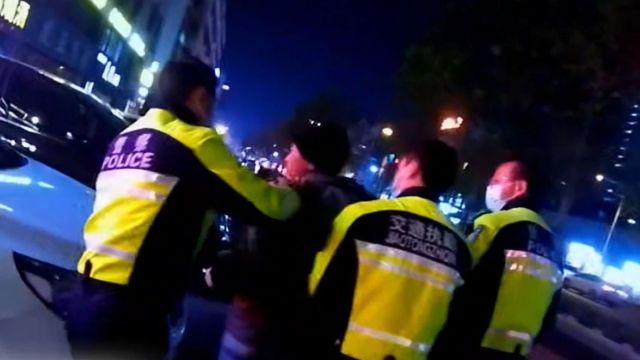 袭警!连云港一男子被判刑!