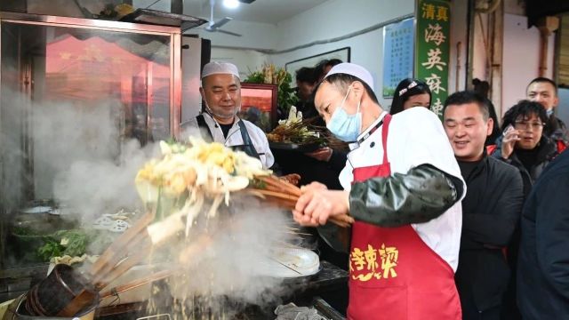 时评 | 以特色IP推动文旅产业“热辣滚烫”