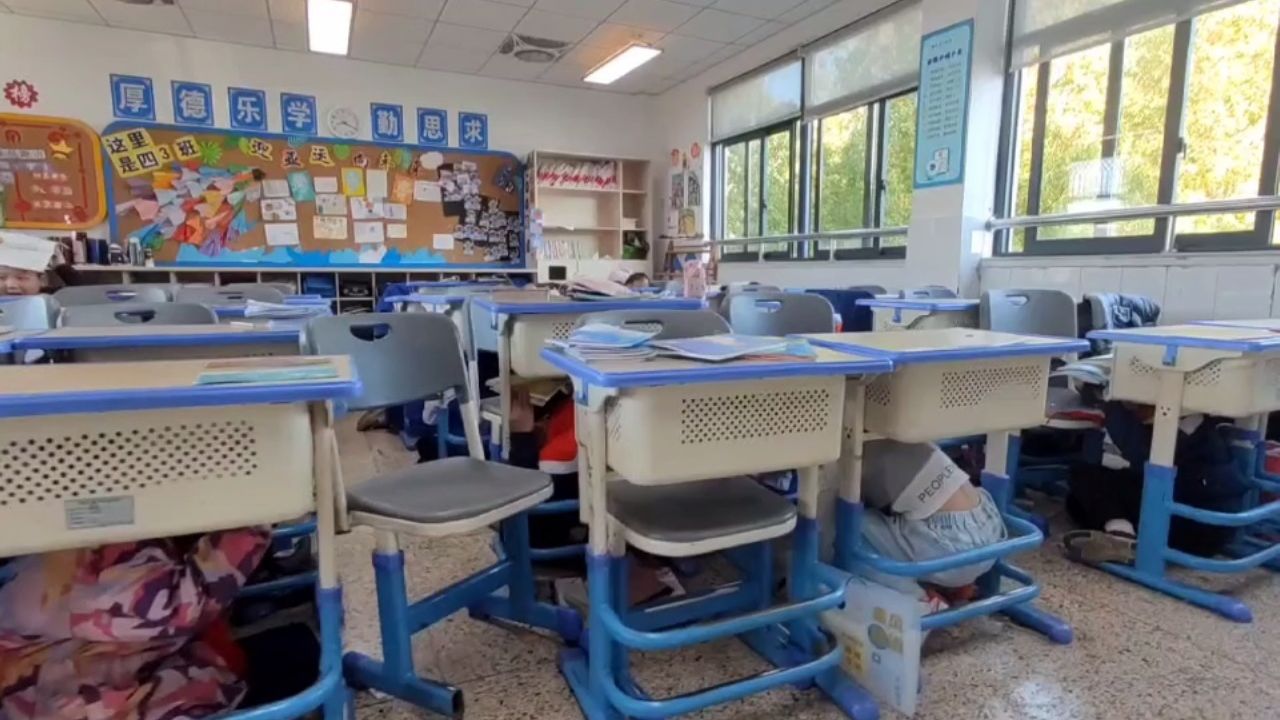 临江小学防灾演练