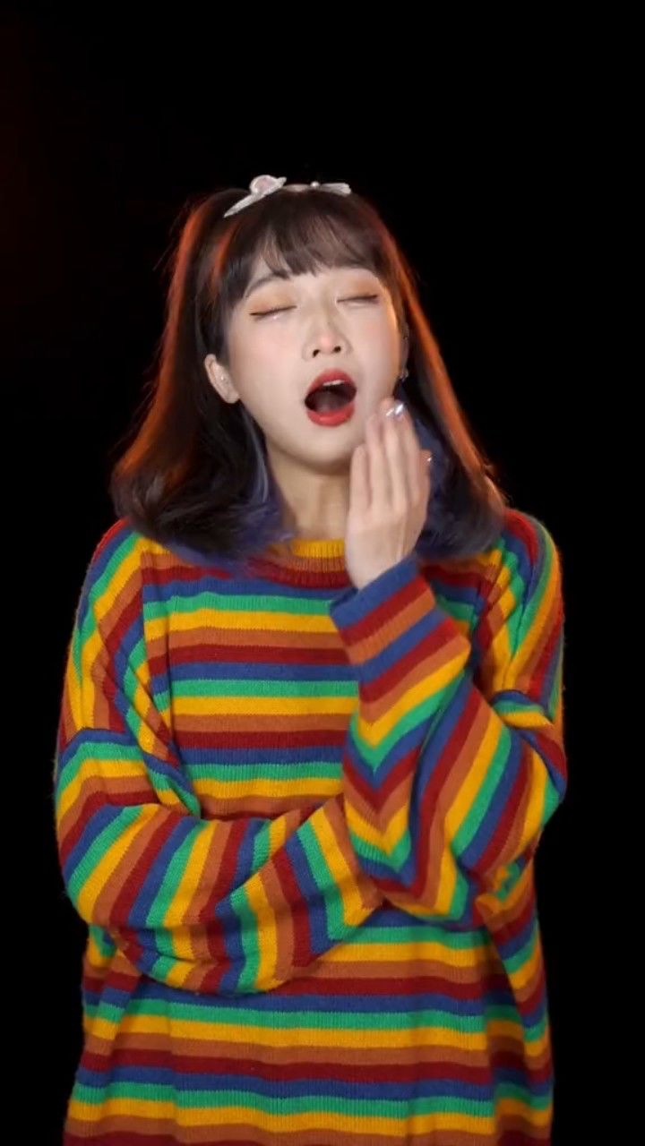 俏俏 你实话告诉我这个果汁你放了多久?