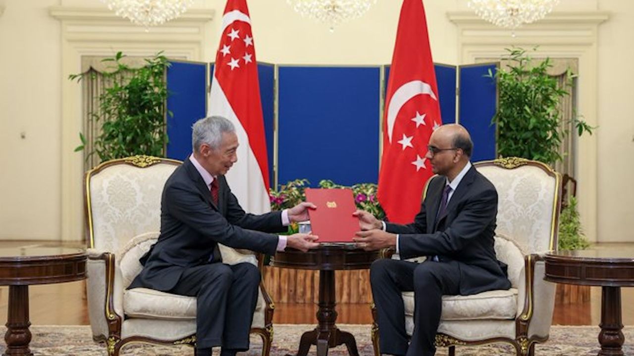 新加坡总统现任图片