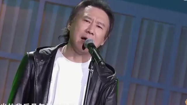 马条演唱歌曲,一首《榕树下》,完美诠释了松弛感