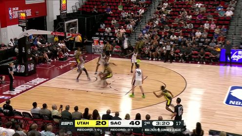 《NBA全场集锦》极具欺骗性 科利尔极限操作点飞防守完成2+1上篮