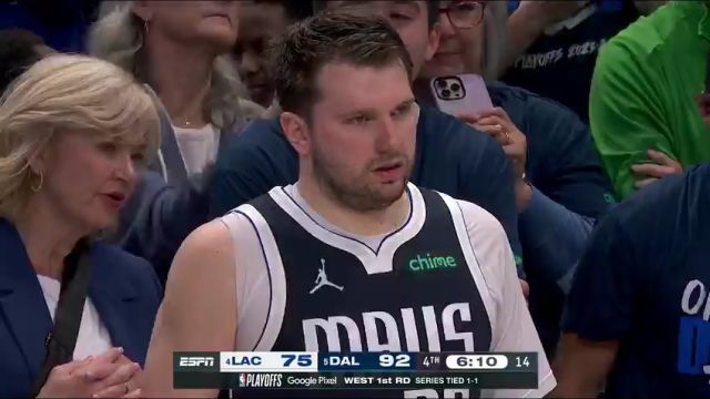 NBA季后赛：快船vs独行侠第4节英文原声回放