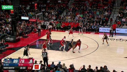《NBA全场集锦》运气也是实力的一部分！穆雷高难度神仙三分压哨命中