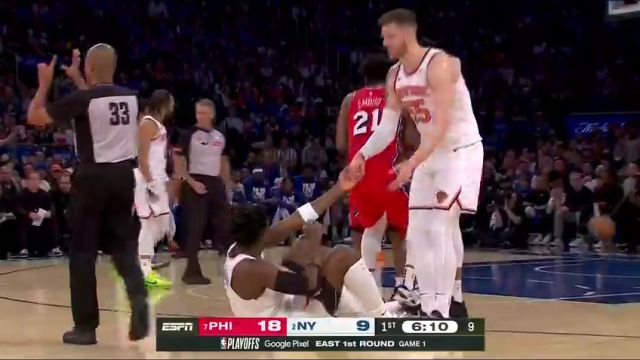 NBA季后赛：76人vs尼克斯第1节中文解说回放