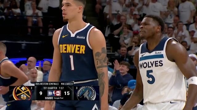 扛起球队负重前行！爱德华兹12中9高效发挥半场结束砍下23分