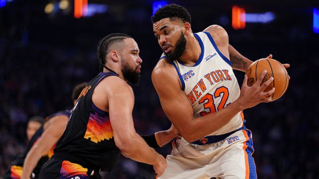 太阳vs尼克斯精华回放 布克拿下27分率队有惊无险取胜