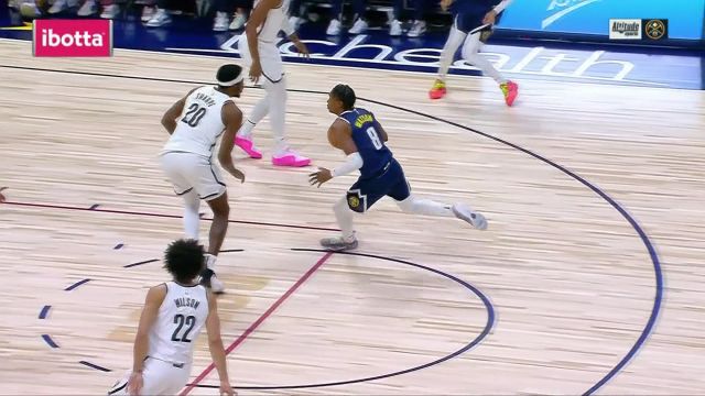 秀翻全场！沃特森末节火力全开 内外开花连下5分