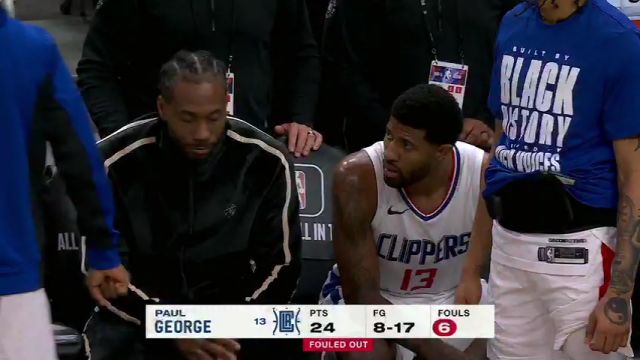 会成为主导比赛结果的关键节点吗？乔治六犯离场