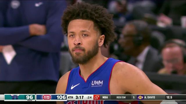 NBA常规赛：黄蜂vs活塞第4节英文原声回放