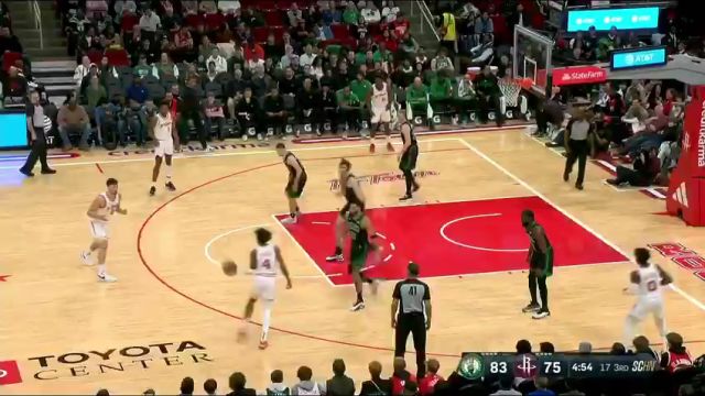 NBA常规赛：凯尔特人vs火箭第3节英文原声回放